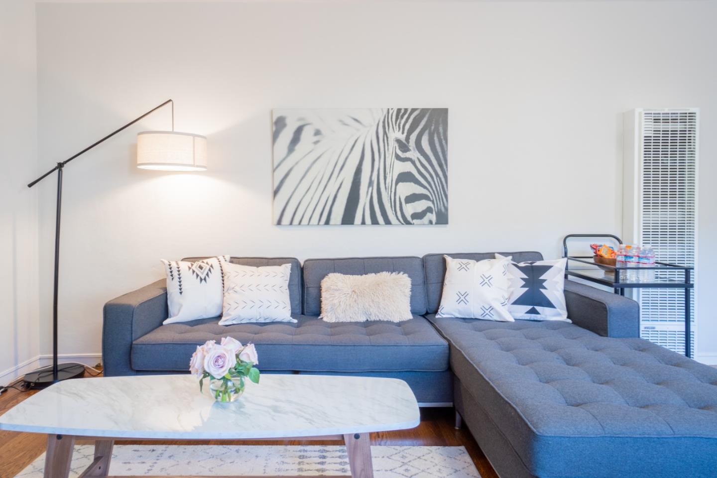 Detail Gallery Image 14 of 32 For 1116 Chula Vista Ave, Burlingame,  CA 94010 - – Beds | – Baths