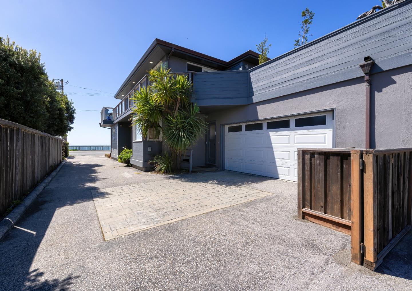 Detail Gallery Image 31 of 35 For 1040 W Cliff Dr, Santa Cruz,  CA 95060 - 4 Beds | 4 Baths