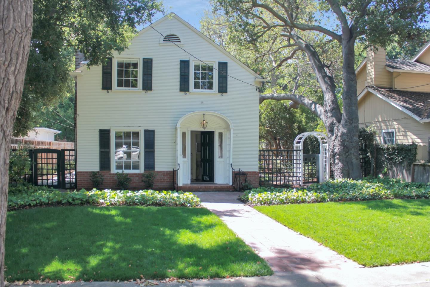 Detail Gallery Image 1 of 1 For 1036 Harker Ave, Palo Alto,  CA 94301 - 4 Beds | 3 Baths