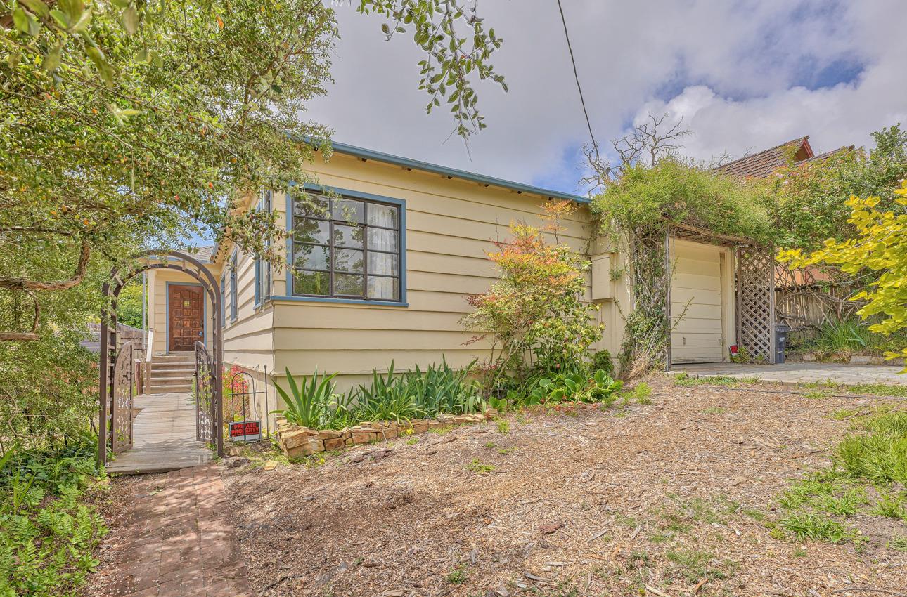 Detail Gallery Image 1 of 1 For 0 5th Southwest of Ocean on Forest Rd, Carmel,  CA 93921 - 3 Beds | 1 Baths