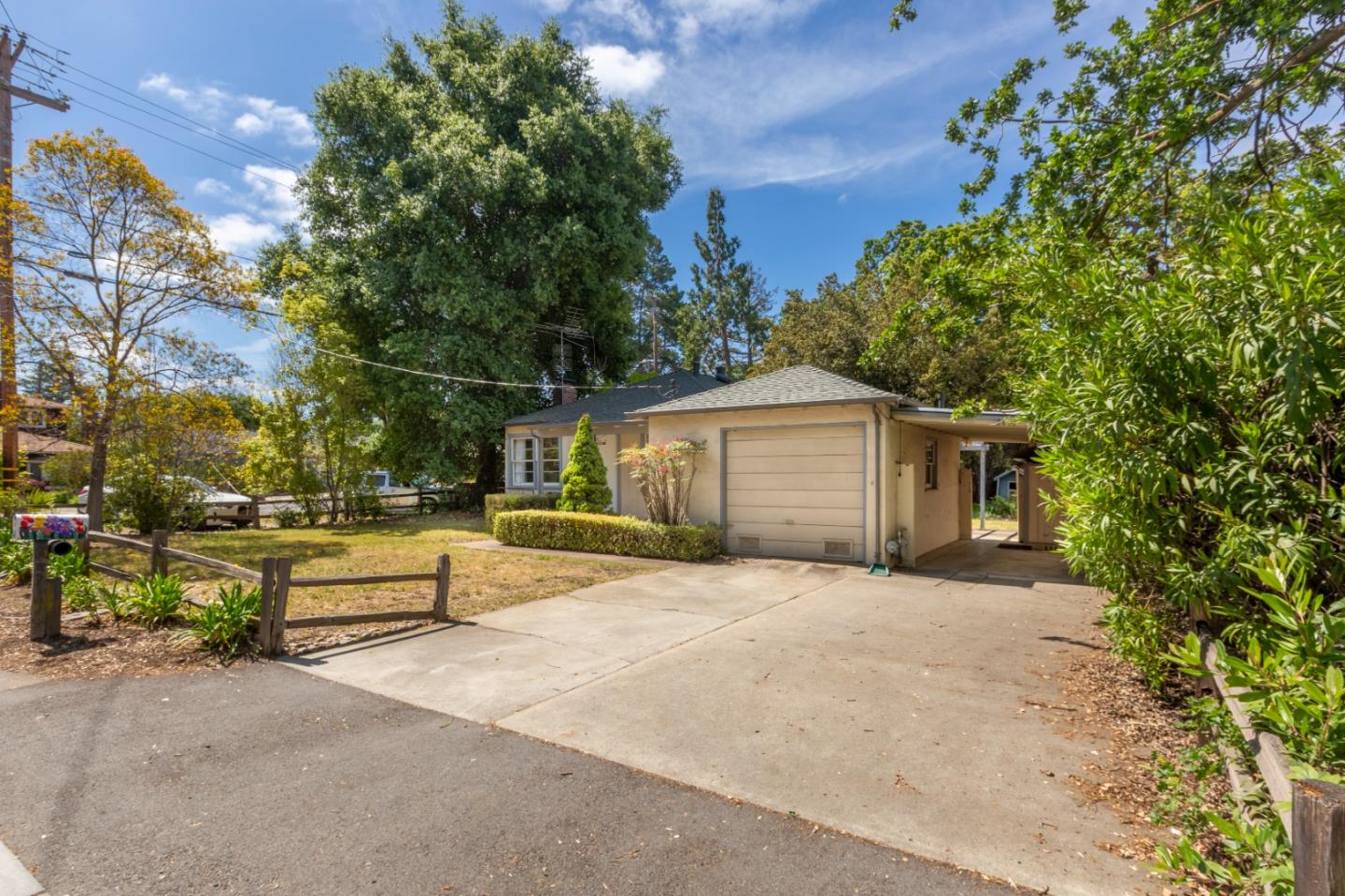 Detail Gallery Image 1 of 1 For 3998 La Donna Ave, Palo Alto,  CA 94306 - 2 Beds | 1 Baths