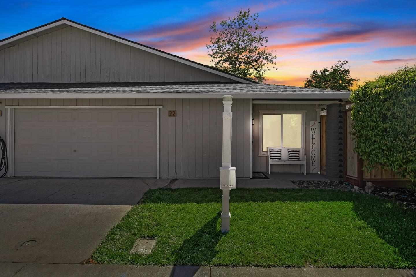 Detail Gallery Image 1 of 1 For 1394 Pajaro Ave #22,  Manteca,  CA 95336 - 3 Beds | 2 Baths