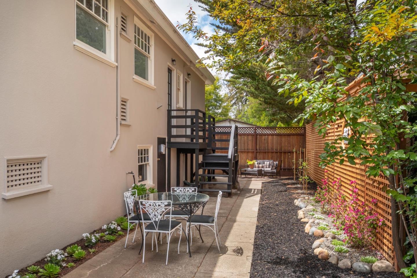 Detail Gallery Image 25 of 25 For 1512 Barroilhet Ave, Burlingame,  CA 94010 - 3 Beds | 2 Baths