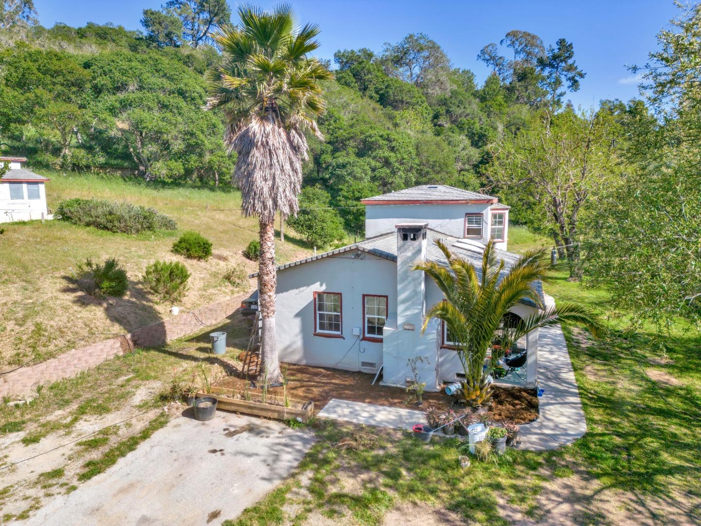 1933 San Miguel Canyon Rd, Prunedale, CA 93907 3 Beds 2 Baths