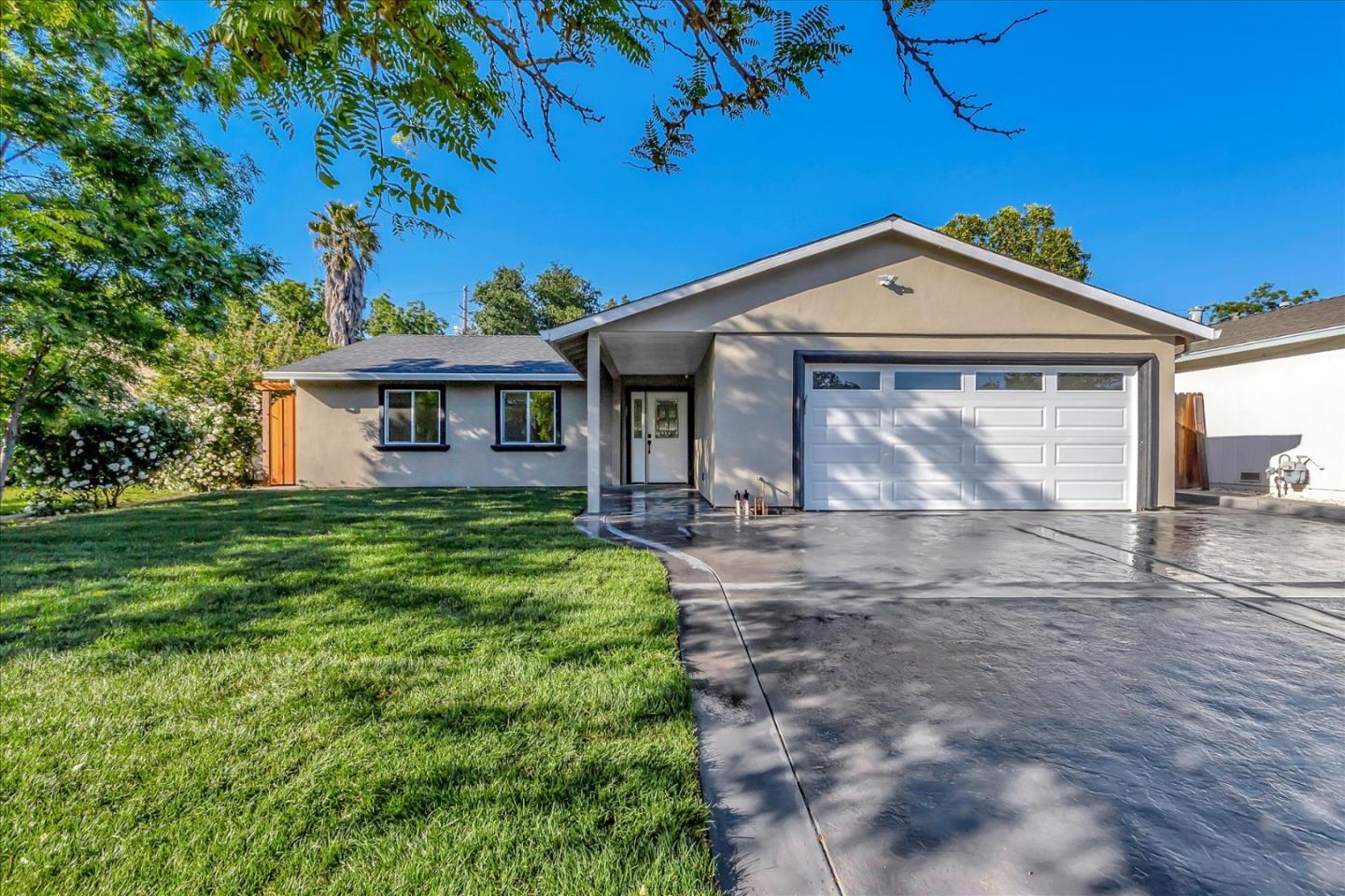 Detail Gallery Image 1 of 1 For 7144 Avenida Rotella, San Jose,  CA 95139 - 3 Beds | 2 Baths