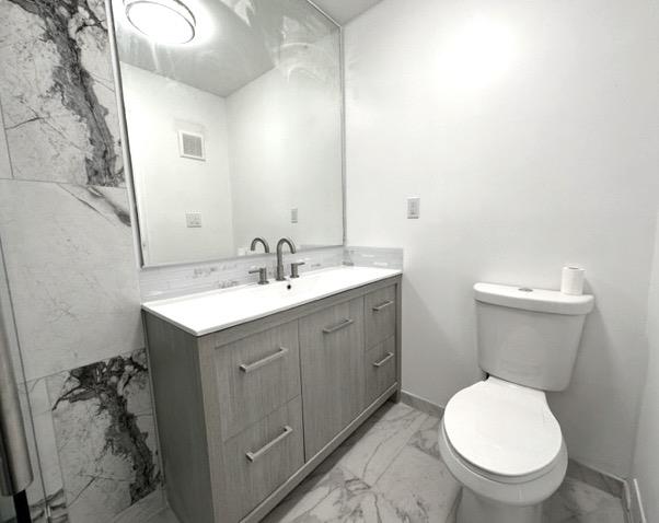 Detail Gallery Image 13 of 24 For 532 Fathom Dr, San Mateo,  CA 94404 - 2 Beds | 2 Baths