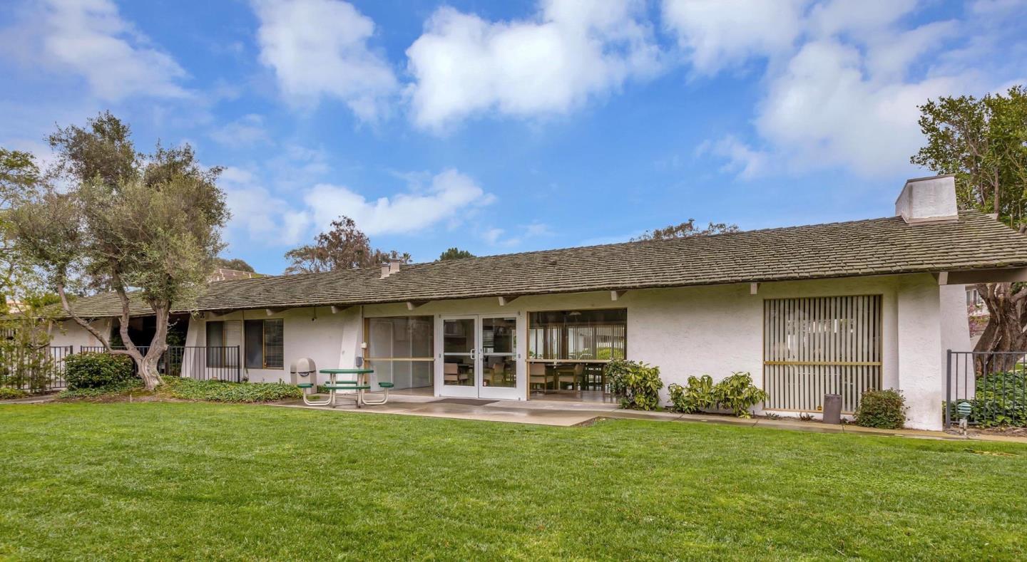 Detail Gallery Image 23 of 24 For 532 Fathom Dr, San Mateo,  CA 94404 - 2 Beds | 2 Baths