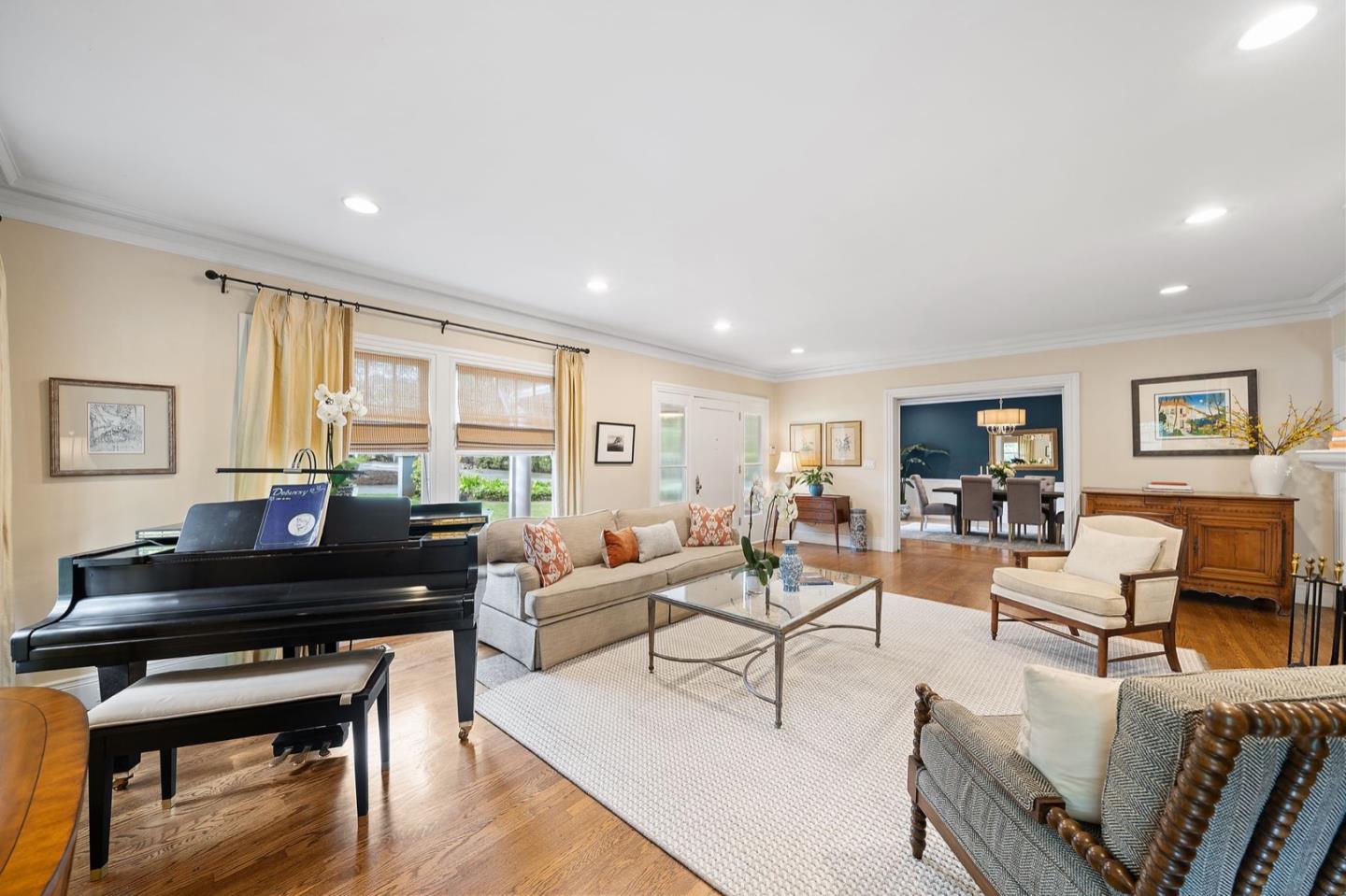 Detail Gallery Image 5 of 41 For 334 W Bellevue, San Mateo,  CA 94402 - 6 Beds | 3/1 Baths