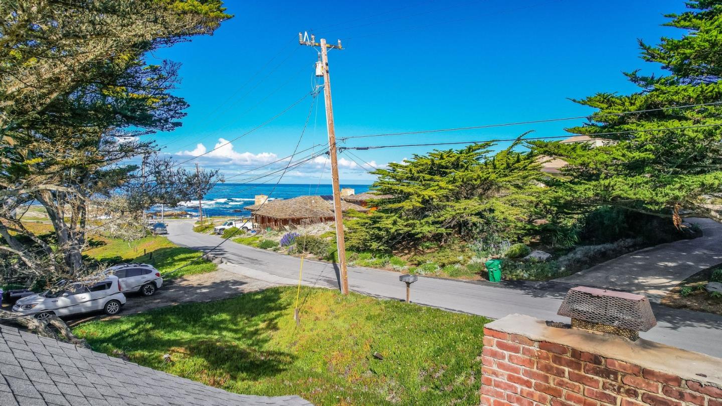 Detail Gallery Image 26 of 37 For 1335 Arena Ave, Pacific Grove,  CA 93950 - 1 Beds | 1 Baths