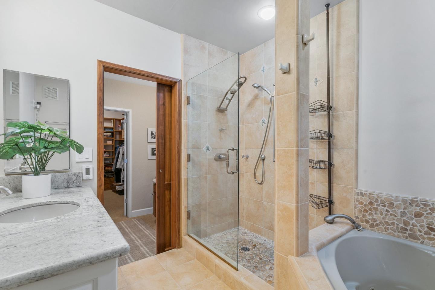 Detail Gallery Image 32 of 33 For 515 2nd St 1a,  Santa Cruz,  CA 95060 - 2 Beds | 2 Baths