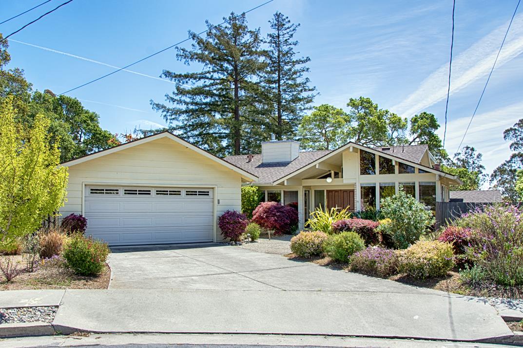 Detail Gallery Image 1 of 1 For 266 Chirco Ave, Santa Cruz,  CA 95065 - 4 Beds | 2/1 Baths