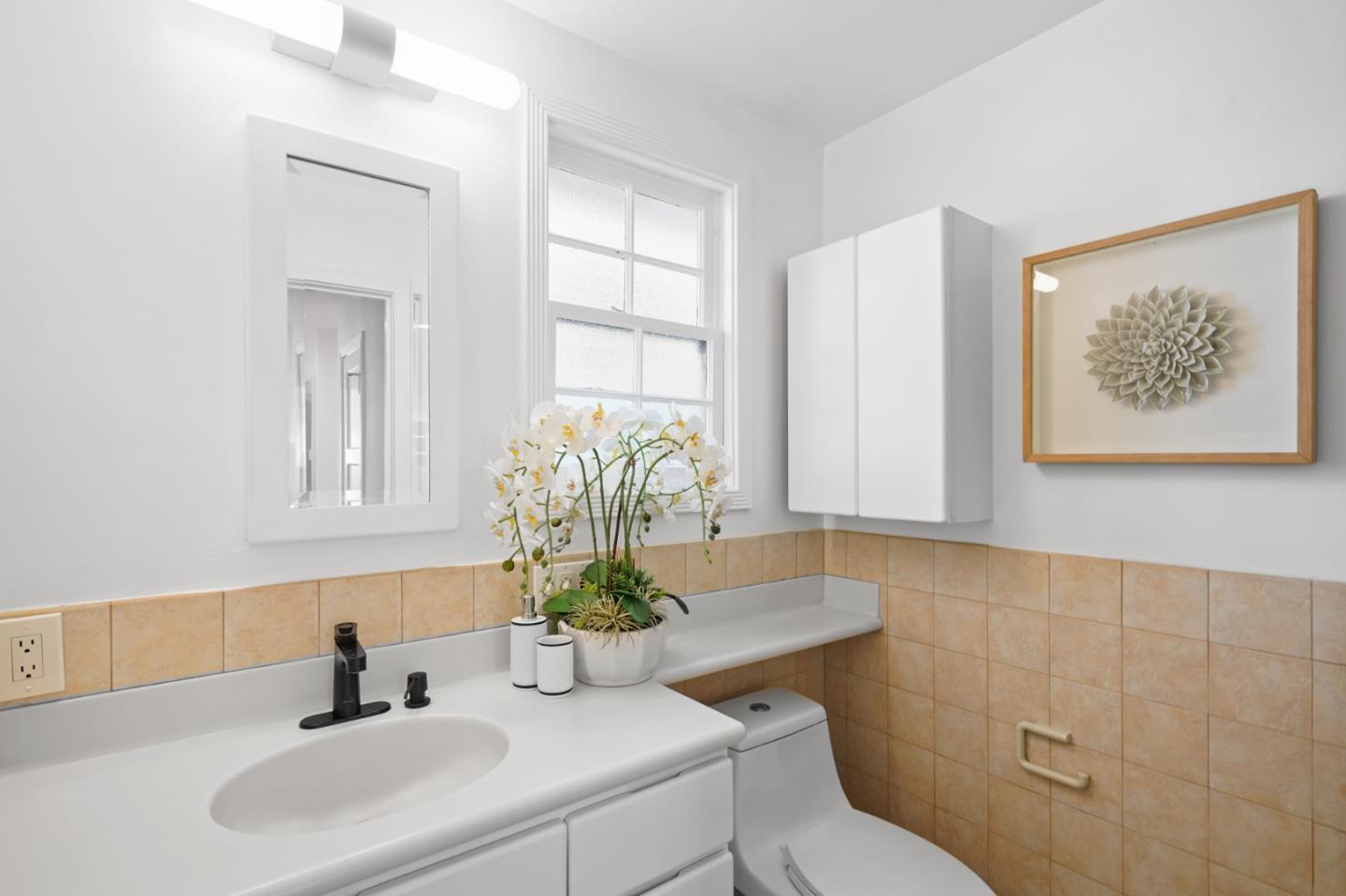 Detail Gallery Image 15 of 30 For 717 Garland Dr, Palo Alto,  CA 94303 - 3 Beds | 2 Baths