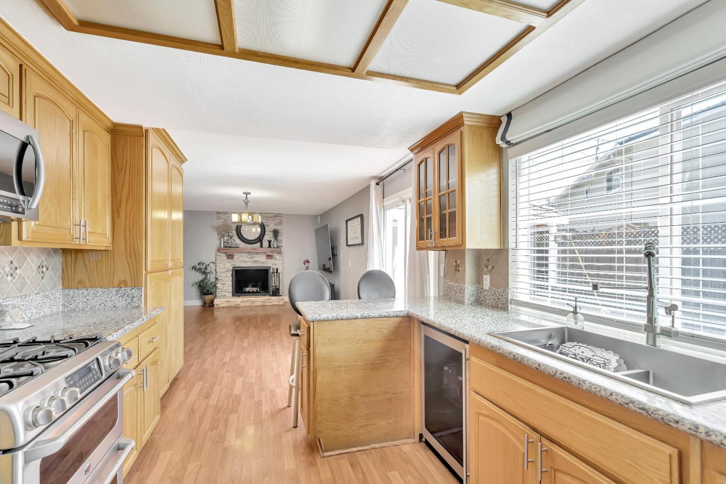 Detail Gallery Image 15 of 50 For 1348 Columbus Cir, Milpitas,  CA 95035 - 4 Beds | 2/1 Baths