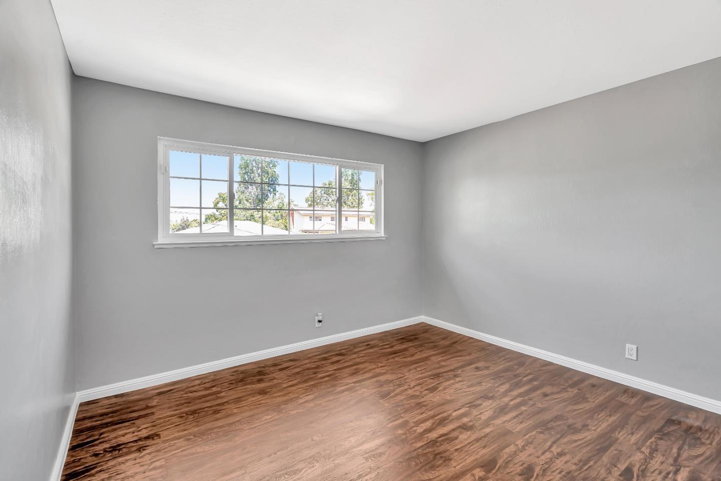 Detail Gallery Image 24 of 50 For 1348 Columbus Cir, Milpitas,  CA 95035 - 4 Beds | 2/1 Baths