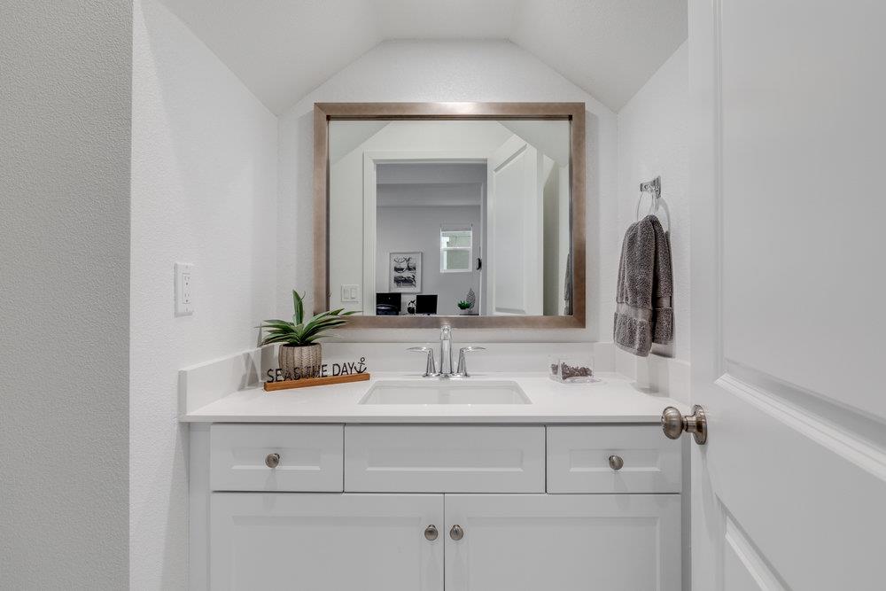 Detail Gallery Image 18 of 61 For 2114 Jose Ave, Santa Cruz,  CA 95062 - 3 Beds | 2/1 Baths