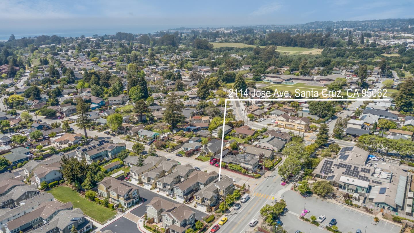 Detail Gallery Image 45 of 61 For 2114 Jose Ave, Santa Cruz,  CA 95062 - 3 Beds | 2/1 Baths