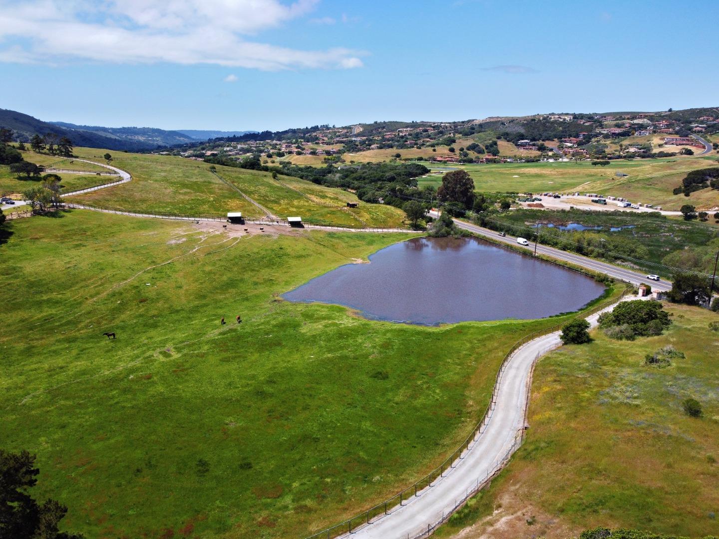 1014 Monterey Salinas Hwy, Salinas, CA 93908 5 Beds 5/2 Baths