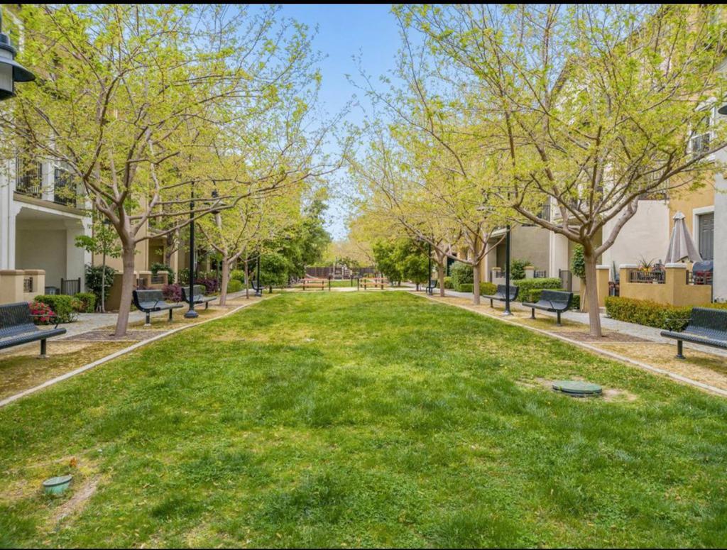 Detail Gallery Image 19 of 20 For 2622 Baton Rouge Dr, San Jose,  CA 95133 - 4 Beds | 4 Baths
