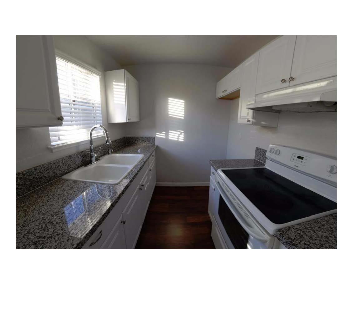 Detail Gallery Image 1 of 1 For 7456 Franklin Blvd #4,  Sacramento,  CA 95823 - 2 Beds | 1 Baths