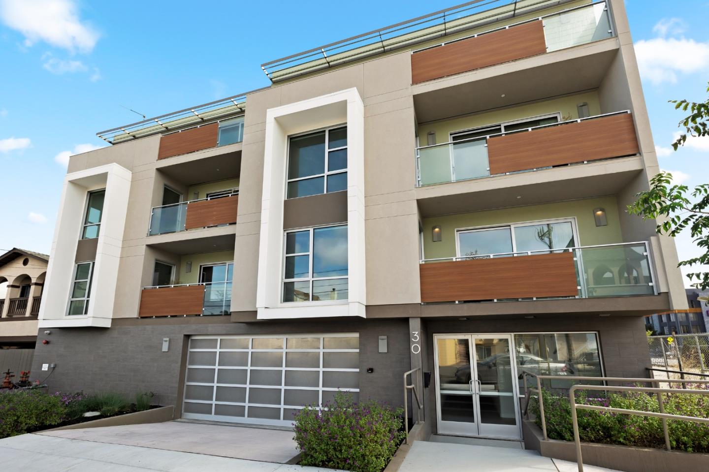 Detail Gallery Image 1 of 1 For 30 Hermosa Ave #201,  Millbrae,  CA 94030 - 2 Beds | 2 Baths