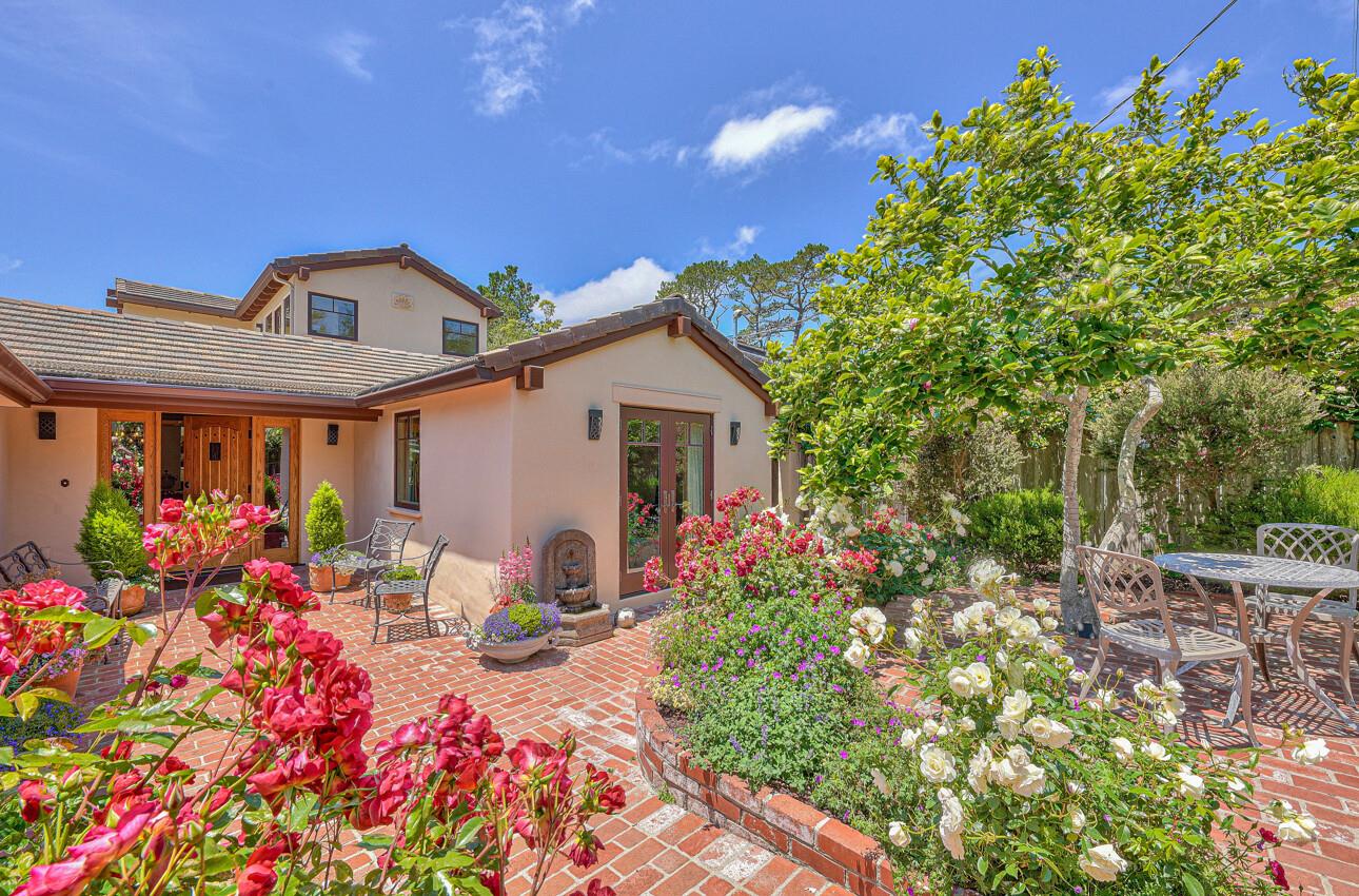 Detail Gallery Image 1 of 1 For 24750 Guadalupe St, Carmel,  CA 93923 - 3 Beds | 2 Baths