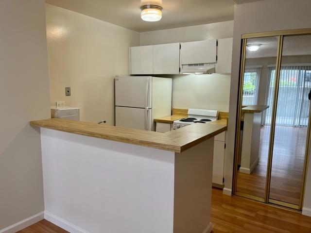 Detail Gallery Image 1 of 1 For 221 Boardwalk Ave #D,  San Bruno,  CA 94066 - 0 Beds | 1 Baths