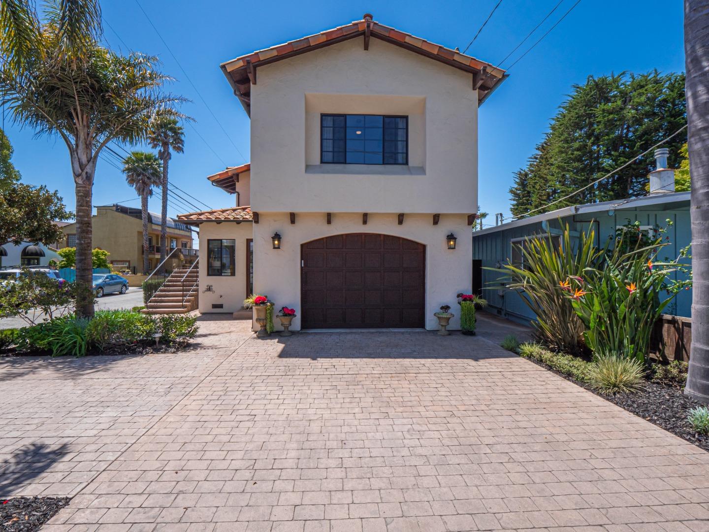 Detail Gallery Image 1 of 1 For 107 Beachgate Way, Aptos,  CA 95003 - 4 Beds | 2 Baths