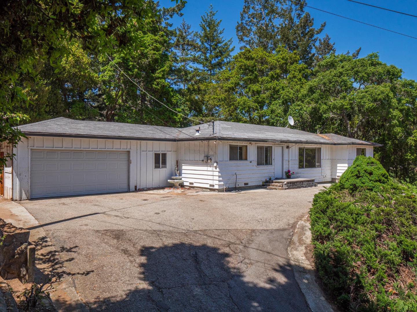 Detail Gallery Image 1 of 1 For 120 Sand Hill Rd, Aptos,  CA 95003 - 2 Beds | 2 Baths