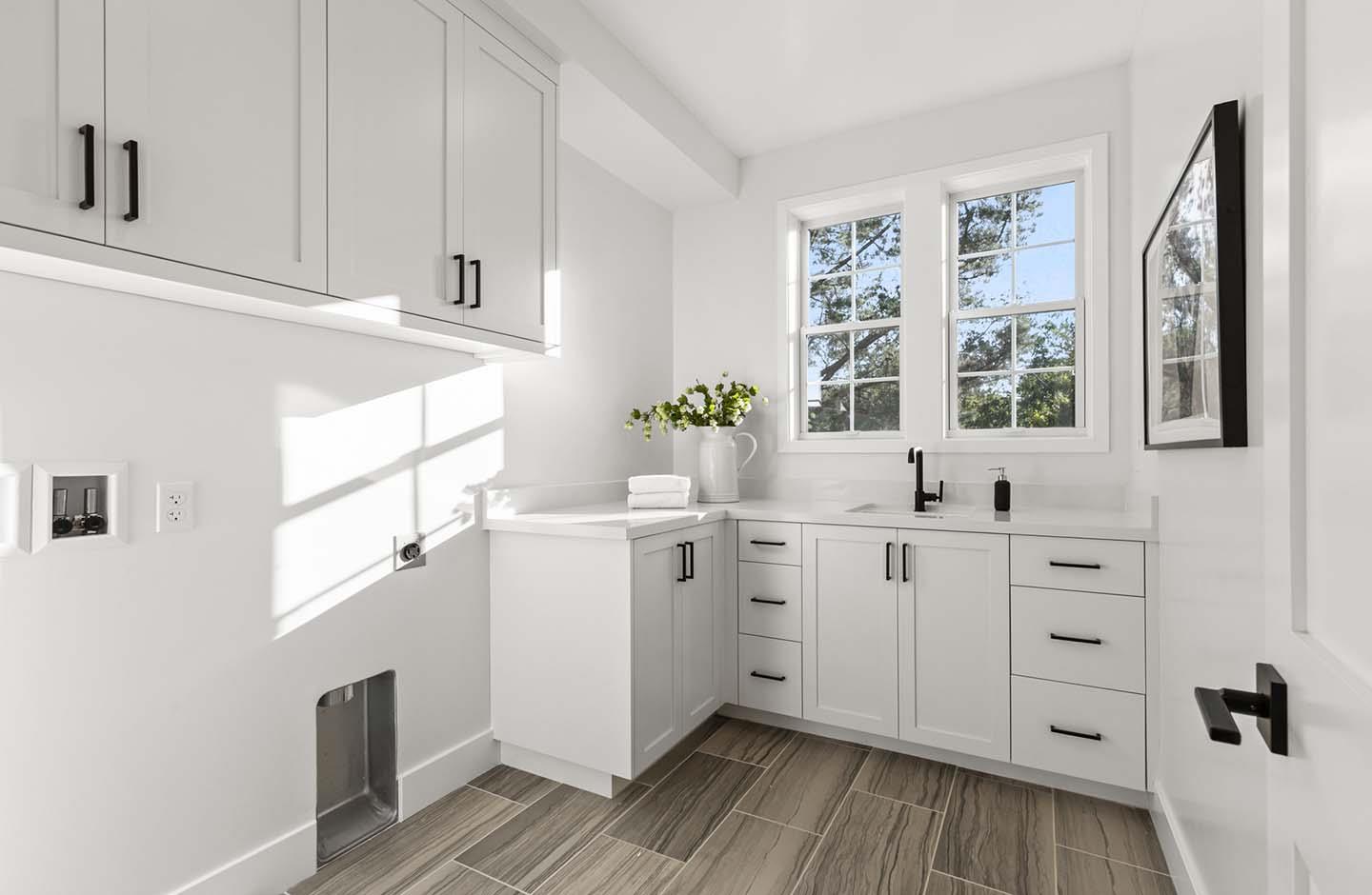 Detail Gallery Image 23 of 37 For 55 Vasilakos Way, Menlo Park,  CA 94025 - 5 Beds | 5/1 Baths