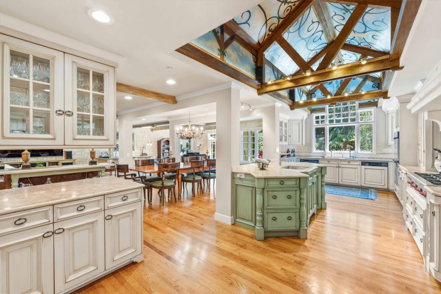 Detail Gallery Image 8 of 36 For 20620 Brookwood Ln, Saratoga,  CA 95070 - 5 Beds | 4/1 Baths