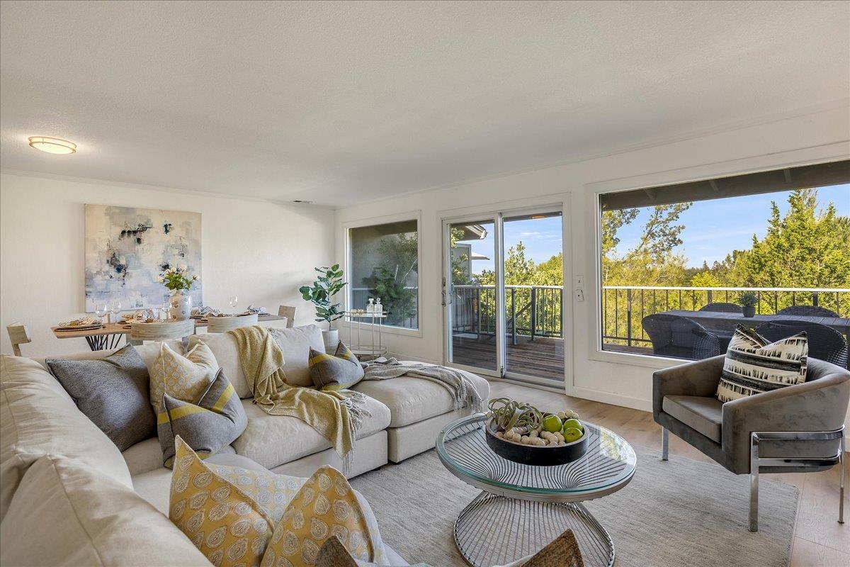 Detail Gallery Image 1 of 1 For 15400 Winchester Blvd #36,  Los Gatos,  CA 95030 - 3 Beds | 2/1 Baths