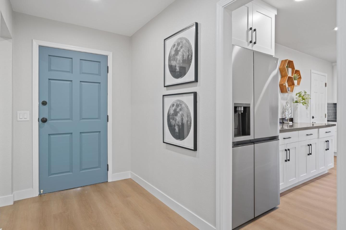 Detail Gallery Image 8 of 40 For 2138 Cooley Ave, East Palo Alto,  CA 94303 - 3 Beds | 1 Baths