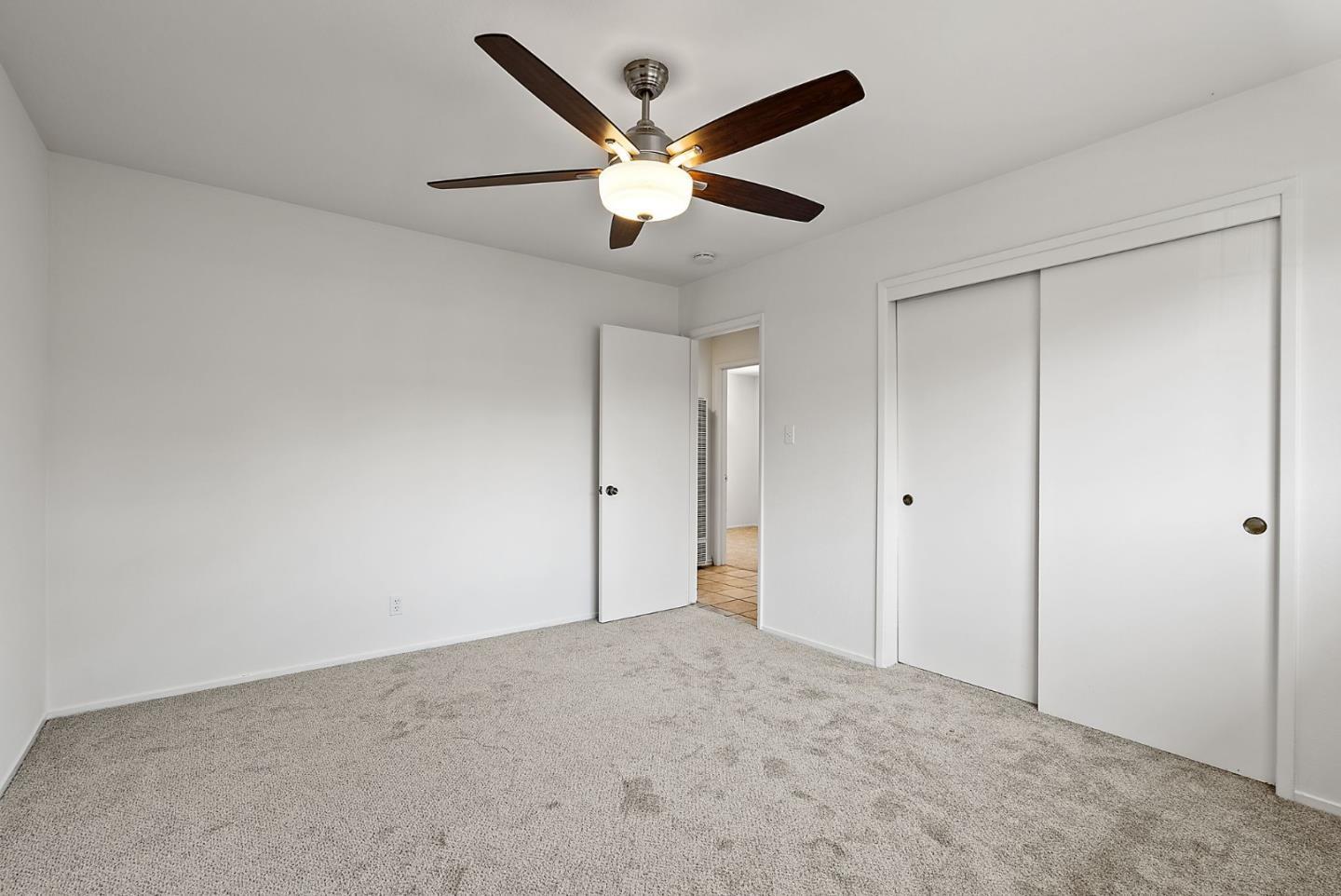 Detail Gallery Image 33 of 44 For 984 Rose Ave, Redwood City,  CA 94063 - 5 Beds | 2 Baths