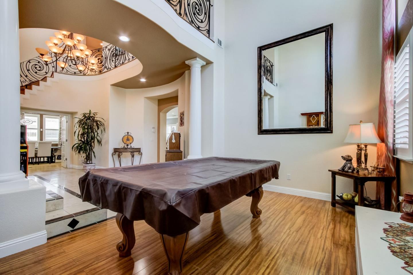 Detail Gallery Image 20 of 49 For 1823 Belmont Pl, Manteca,  CA 95337 - 7 Beds | 5 Baths