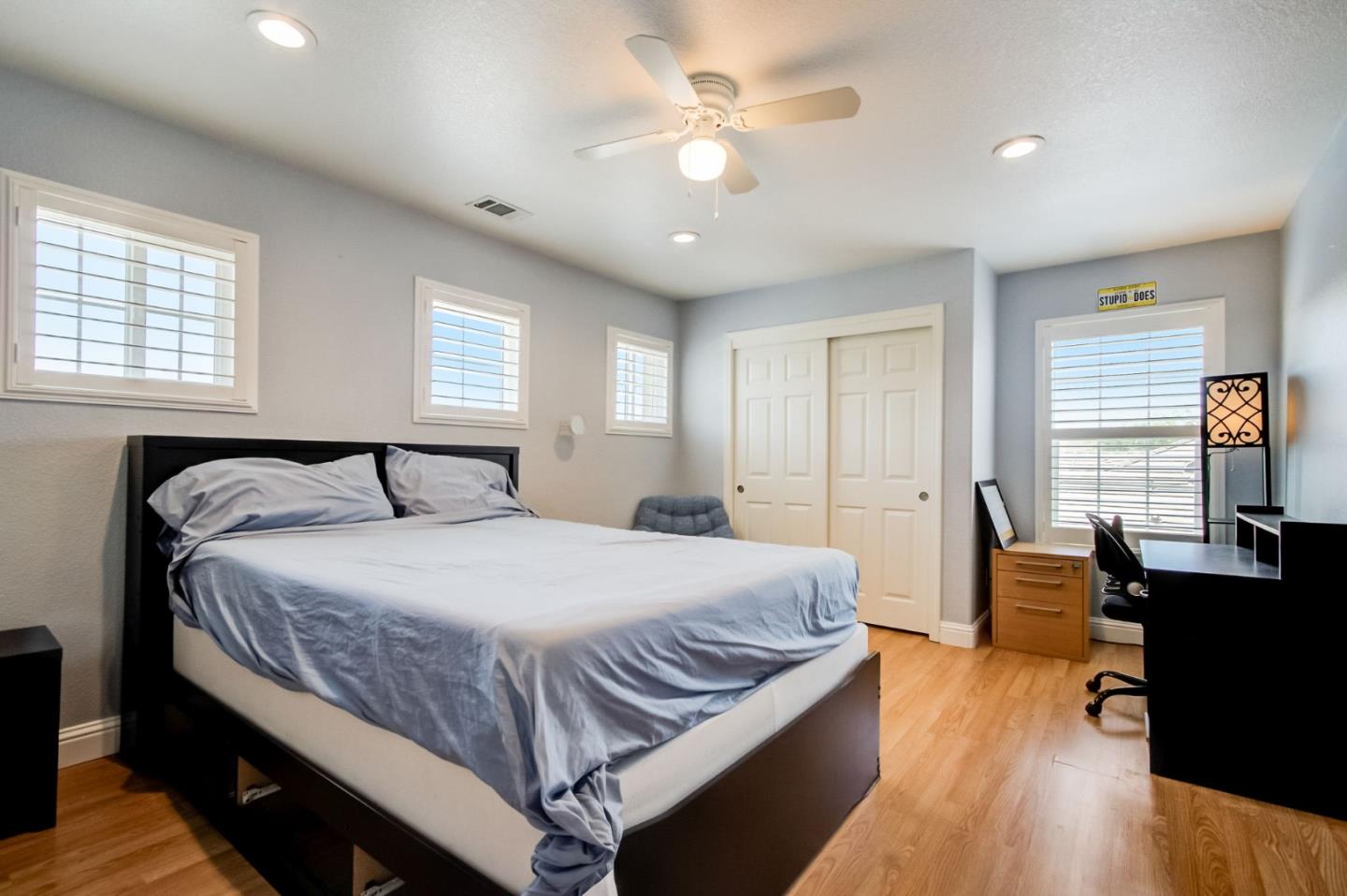 Detail Gallery Image 27 of 49 For 1823 Belmont Pl, Manteca,  CA 95337 - 7 Beds | 5 Baths