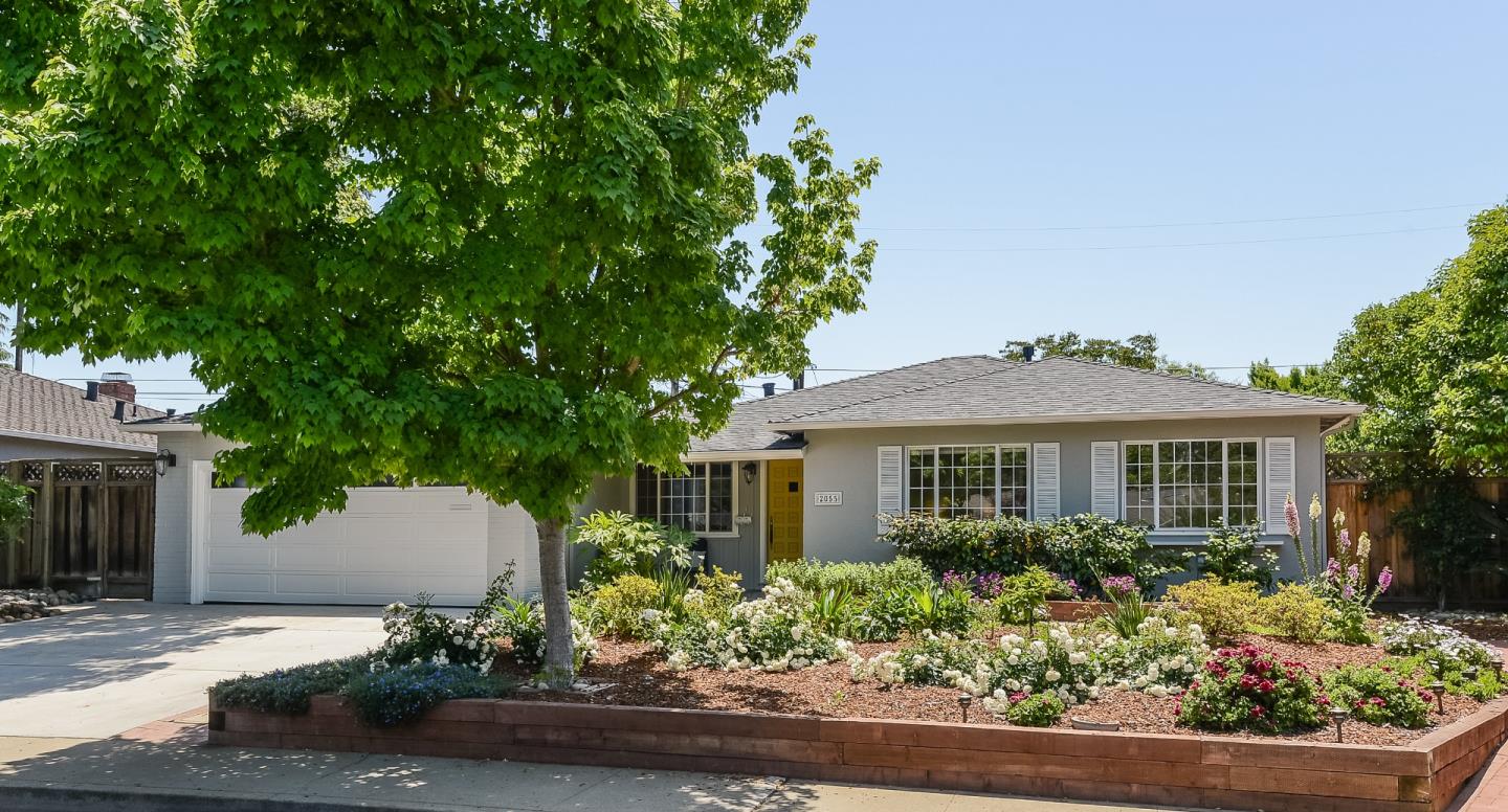 Detail Gallery Image 1 of 1 For 2055 Marich Way, Mountain View,  CA 94040 - 3 Beds | 1/1 Baths