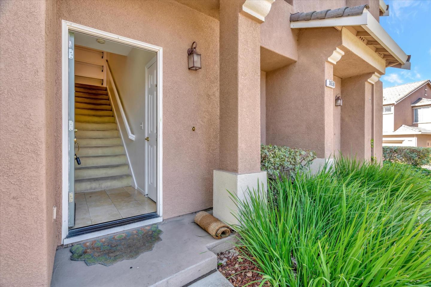 Detail Gallery Image 1 of 1 For 3654 Jasmine Cir, San Jose,  CA 95135 - 2 Beds | 2 Baths