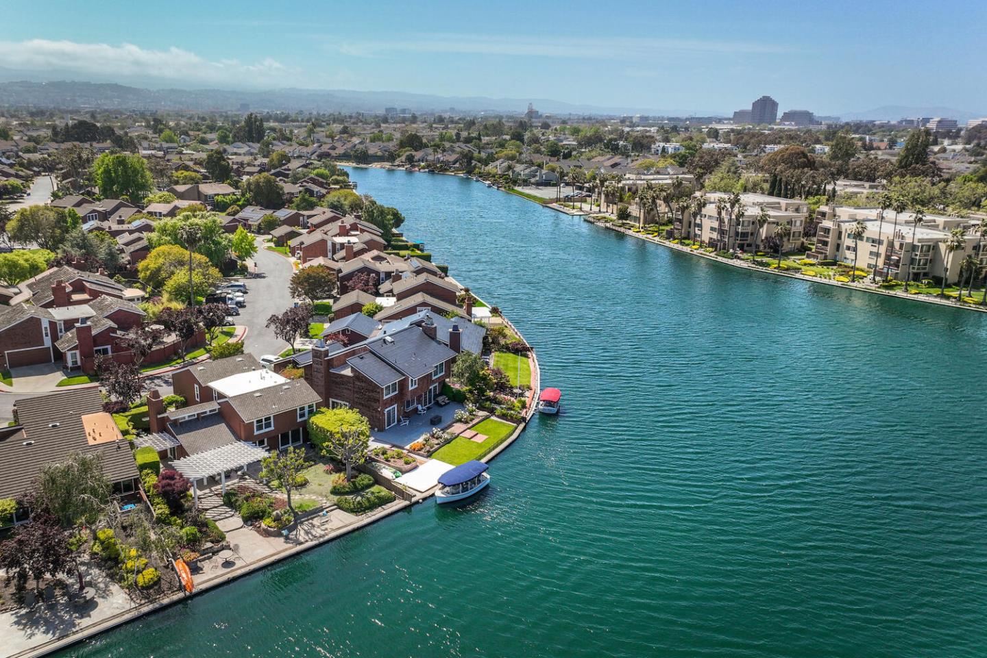 Detail Gallery Image 1 of 1 For 930 Aruba Ln, Foster City,  CA 94404 - 3 Beds | 2/1 Baths