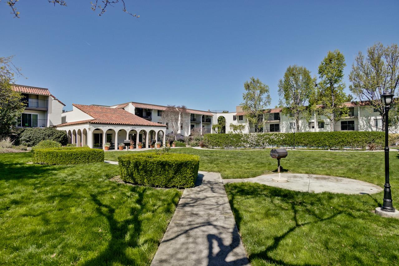 Detail Gallery Image 1 of 1 For 1730 Halford Ave #152,  Santa Clara,  CA 95051 - 1 Beds | 1 Baths
