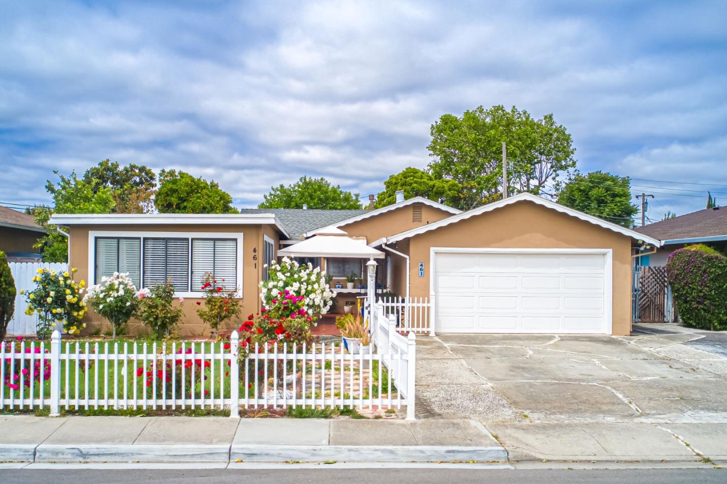 Detail Gallery Image 1 of 1 For 461 N Abbott Ave, Milpitas,  CA 95035 - 3 Beds | 2 Baths