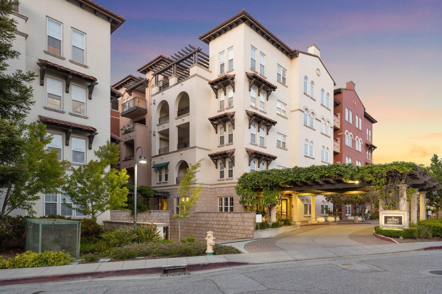 Detail Gallery Image 1 of 1 For 88 S Broadway #3215,  Millbrae,  CA 94030 - 2 Beds | 2 Baths