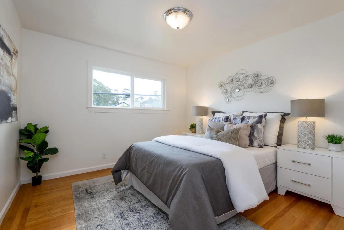 Detail Gallery Image 5 of 8 For 2209 Hamilton Ave, San Bruno,  CA 94066 - 3 Beds | 2 Baths