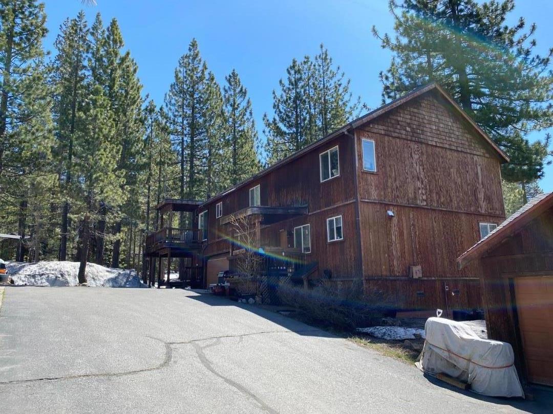 Photo of 12535 Northwoods Blvd in Truckee, CA