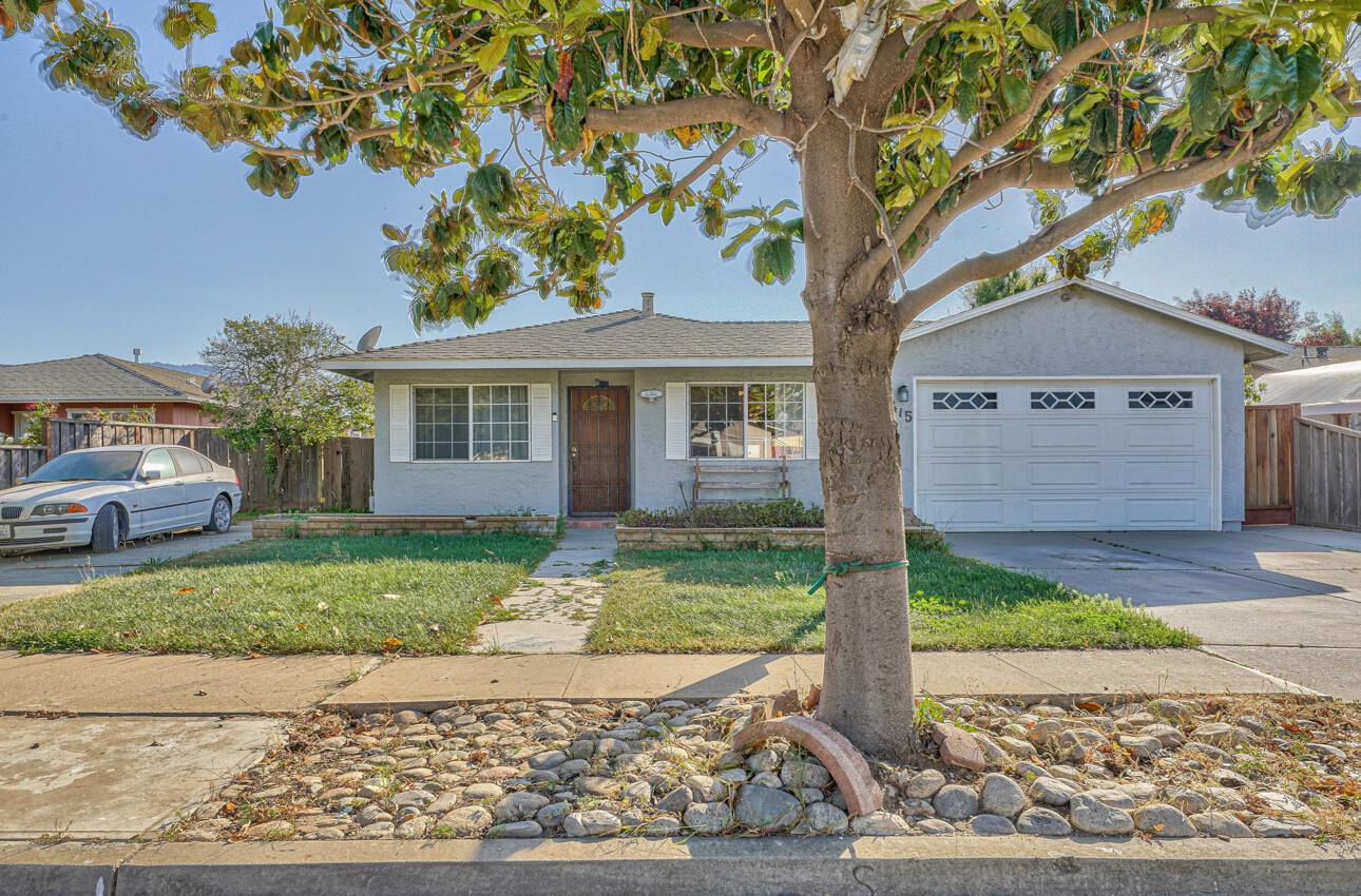 Detail Gallery Image 1 of 1 For 415 Michael Cir, Gonzales,  CA 93926 - 3 Beds | 1 Baths