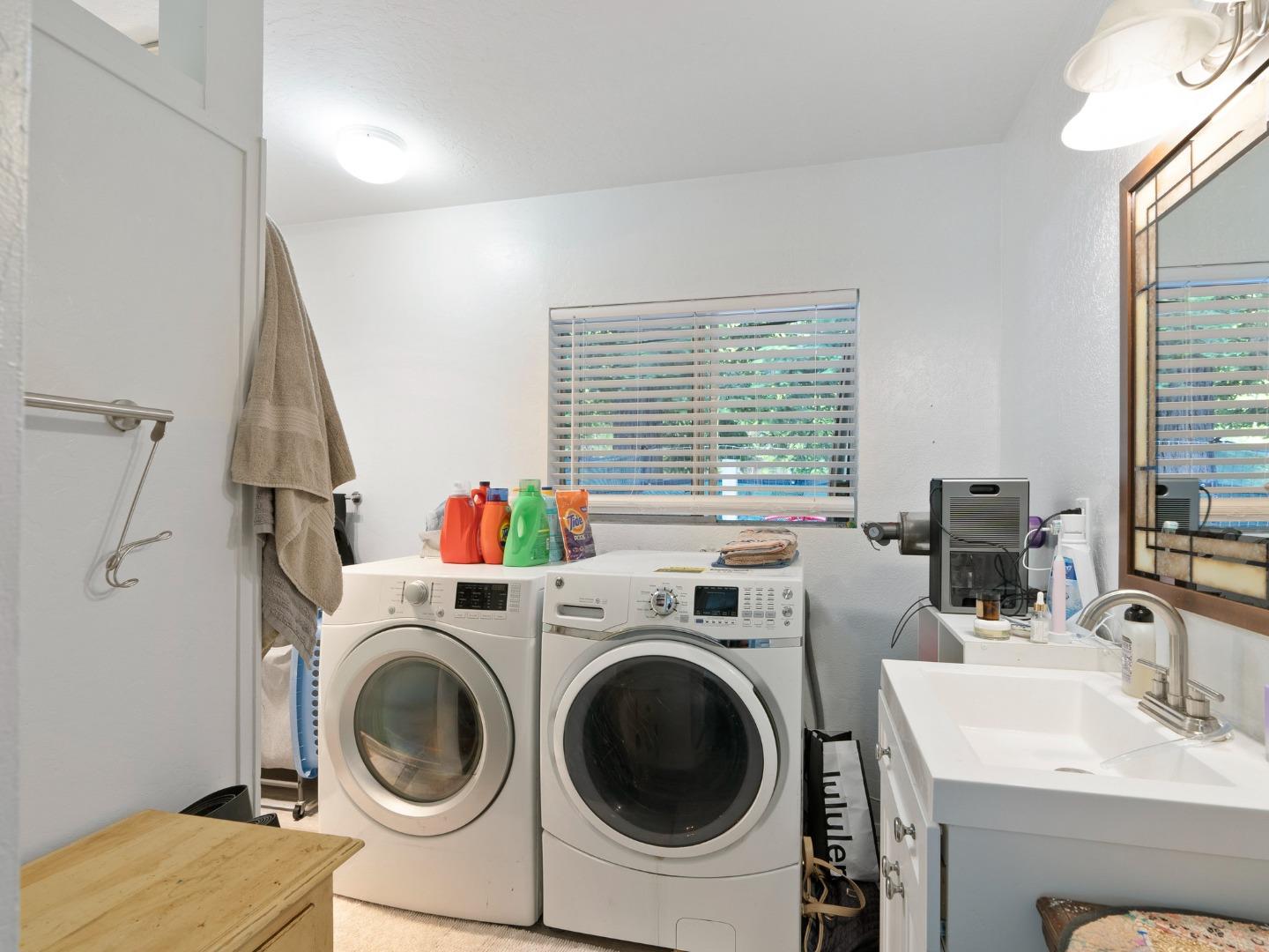 Detail Gallery Image 36 of 40 For 1330 Thompson Ave, Santa Cruz,  CA 95062 - – Beds | – Baths