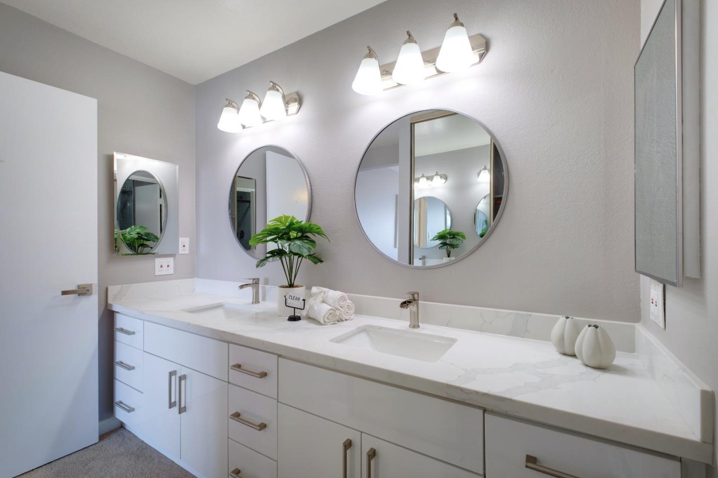 Detail Gallery Image 38 of 51 For 2258 Almaden Rd #B,  San Jose,  CA 95125 - 2 Beds | 2 Baths