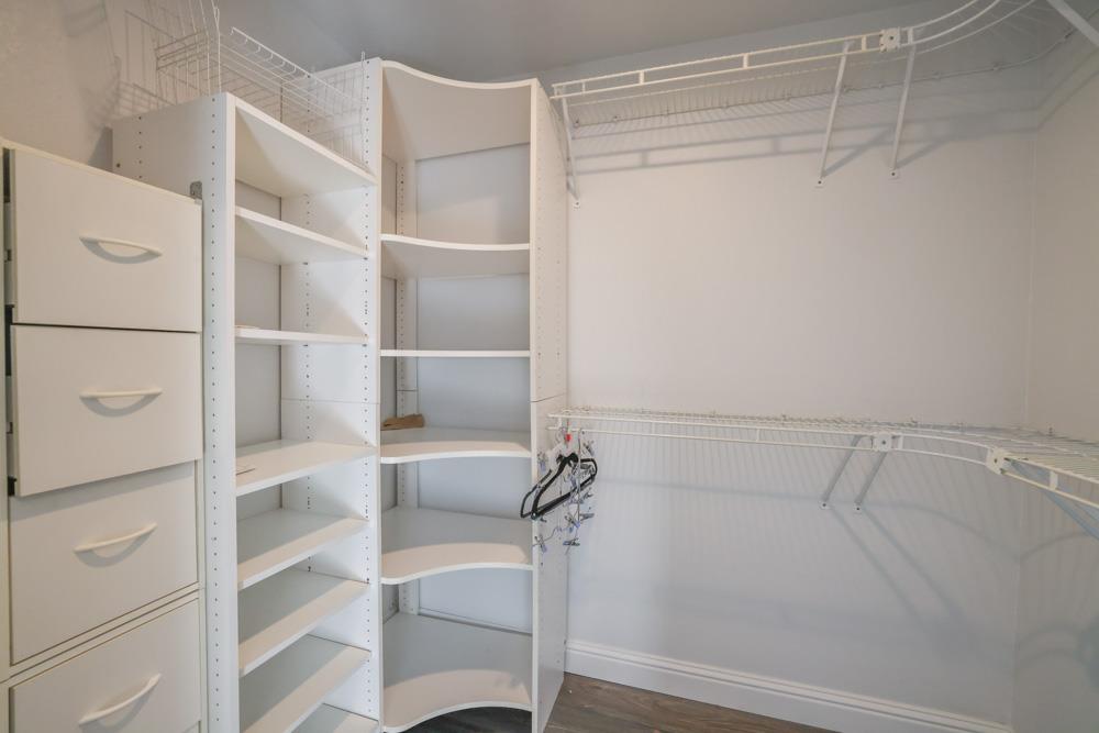 Detail Gallery Image 23 of 29 For 180 Pelican Loop, Pittsburg,  CA 94565 - 4 Beds | 2/1 Baths