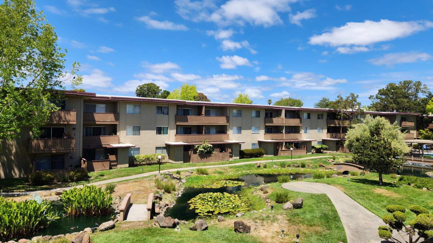 Move in ready unit at an ideal location in Alameda. This nicely updated second floor unit condo at Park Webster features a spacious one bedroom and one bathroom plan. Roomy living/dining offers opportunity to make a private haven of your own. Unit comes with One carport and Personal storage space is also conveniently located. HOA amenities include a pool, serene pond and lush landscaping, a gym and laundry room in building. Close proximity to a sandy ocean beach, shoreline trails, popular Webster Street, Alameda Landing shopping and nearby SF Ferry and BART shuttles. Offer due date to be set after open house on June 3 and June 4.