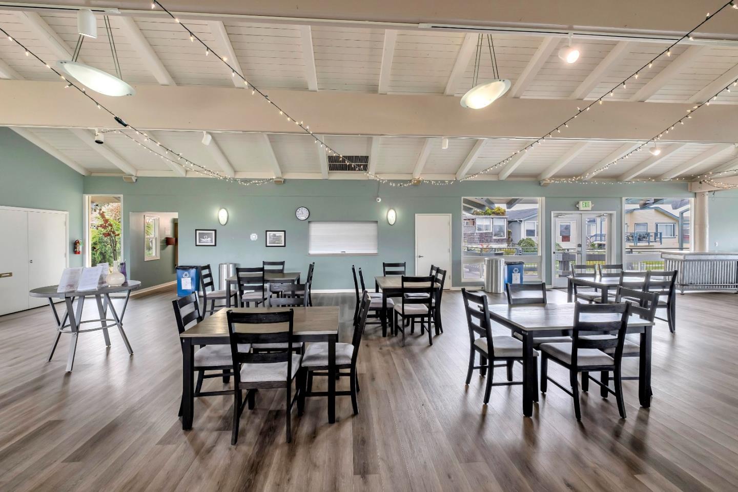 Detail Gallery Image 36 of 46 For 2395 Delaware Ave #90,  Santa Cruz,  CA 95060 - 3 Beds | 2 Baths
