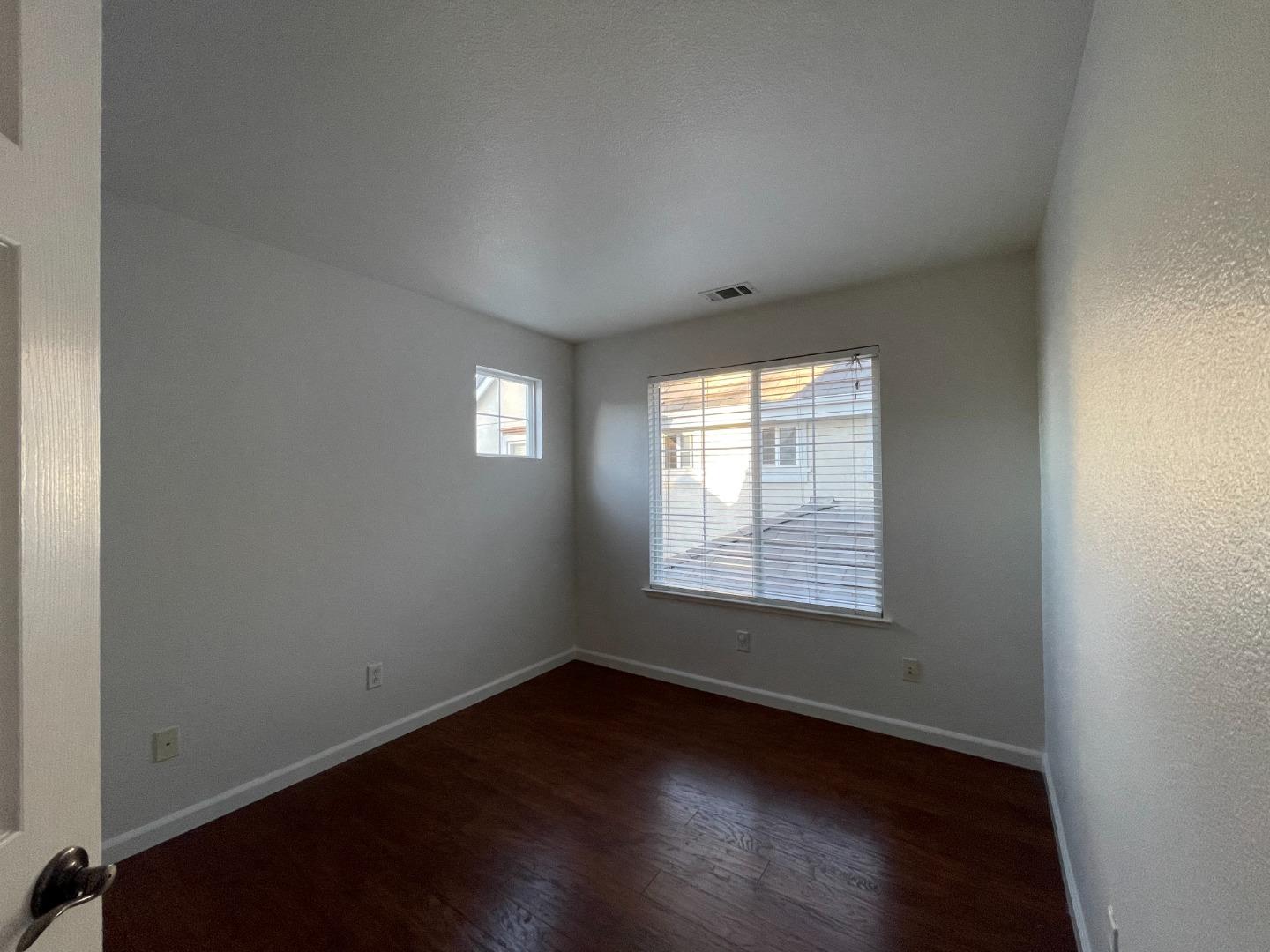 Detail Gallery Image 19 of 27 For 3994 Williams Rd, San Jose,  CA 95117 - 3 Beds | 2 Baths
